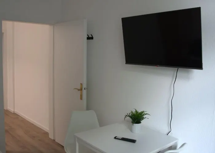 Bege Editstay * Mönchengladbach